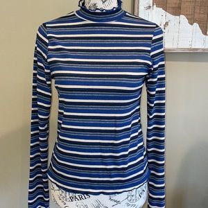 Ribbed casual stretchy blue & Creme striped long sleeve shirt streetwear attire
